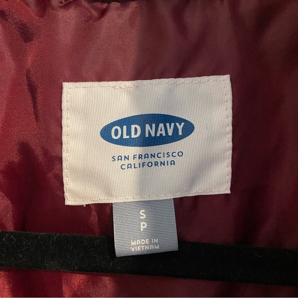 Winter coat with detachable hood - Picture 7 of 7